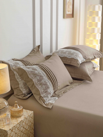 Lenjerie Pat Dublu, Bumbac Soft Touch, 6 piese, cu Pliuri Brodate - Maro [2]