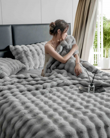 Lenjerie pat dublu, ExtraPufoasa, din Blanita artificiala de Iepure, 6 piese - Gri Deschis [1]