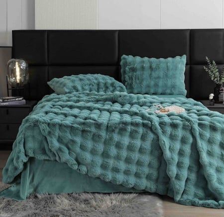 LENJERII DE PAT - Lenjerie pat dublu, ExtraPufoasa, din Blanita artificiala de Iepure, 6 piese - Turcoaz