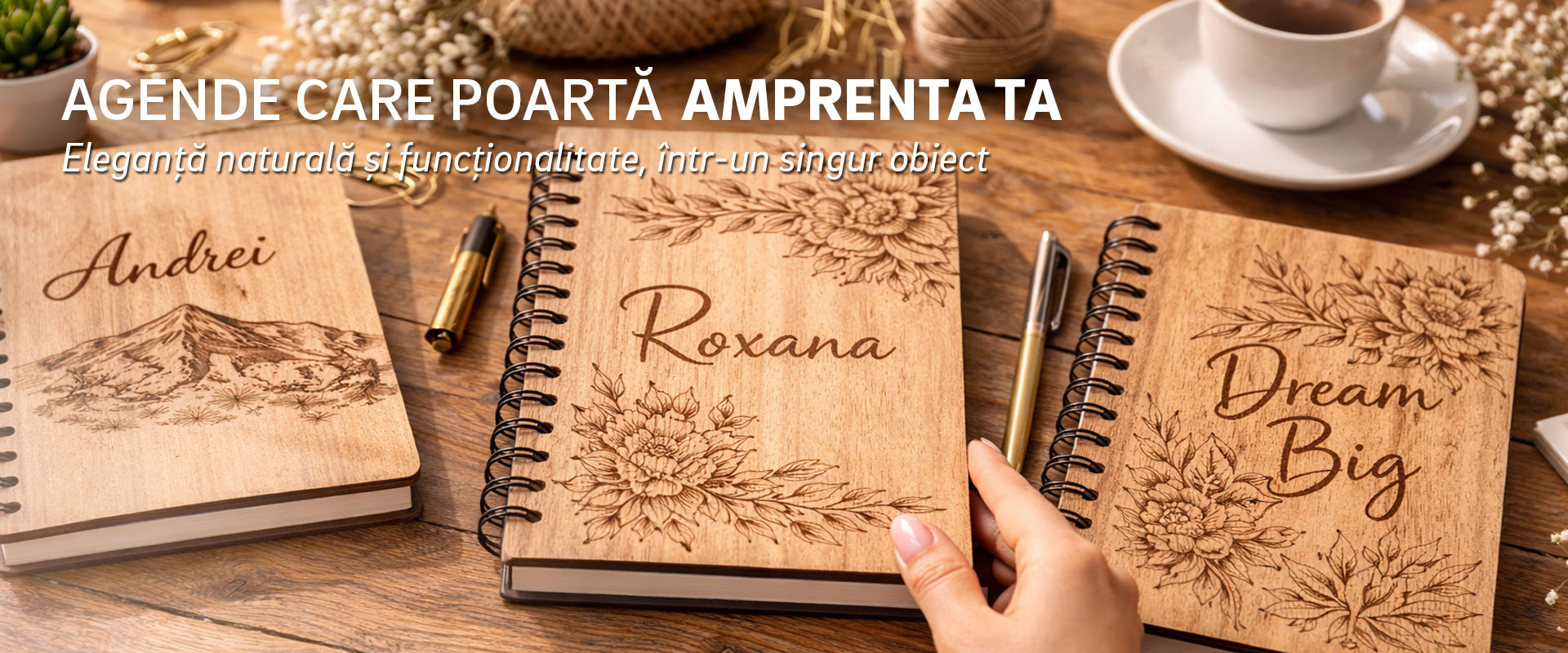 Agende din lemn personalizate