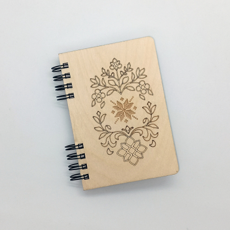 Agende din lemn - Agendă mini din lemn, motive traditionale