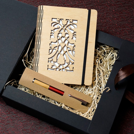 Seturi corporate - Set cadou corporate Agenda A6 din lemn + pix bambus