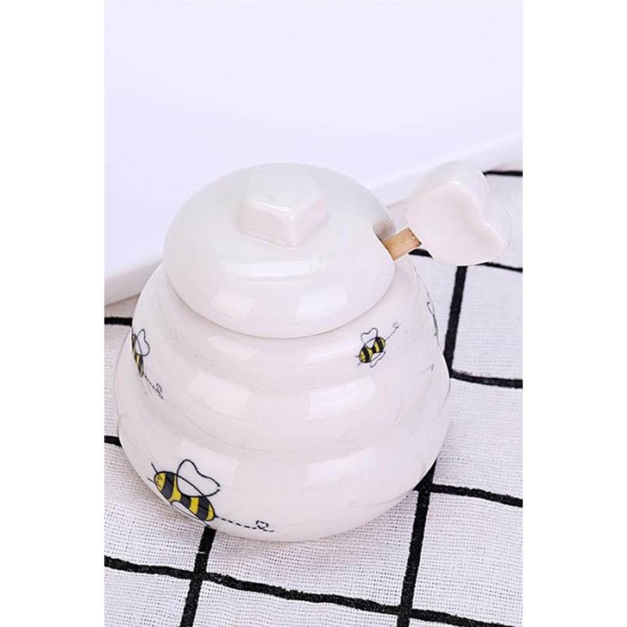 Borcan in miniatura din ceramica pentru miere Sweet Honey, include lingurita de lemn ,150 g, forma stup de albine, alb, doty [2]