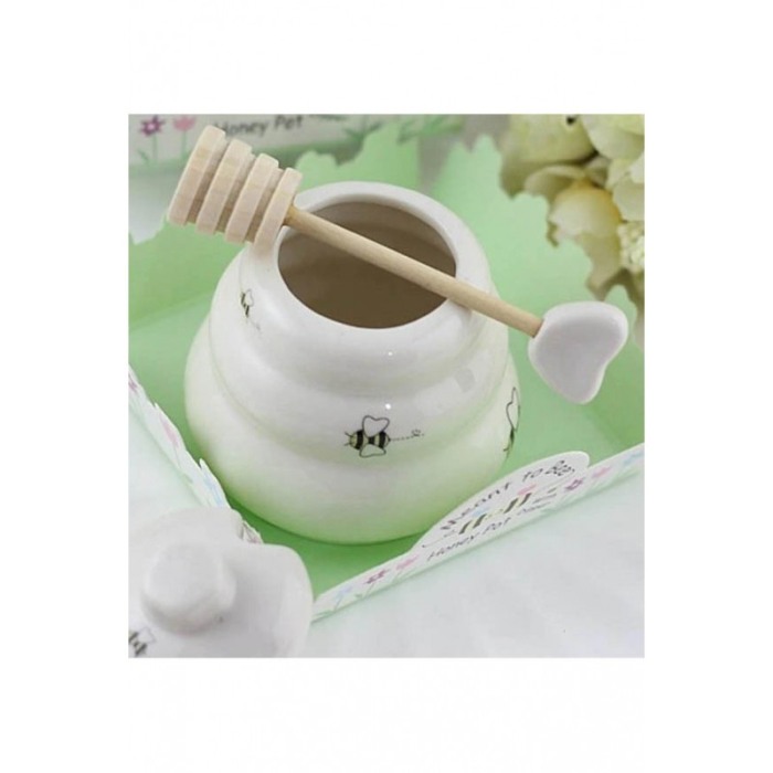 Borcan in miniatura din ceramica pentru miere Sweet Honey, include lingurita de lemn ,150 g, forma stup de albine, alb, doty [4]