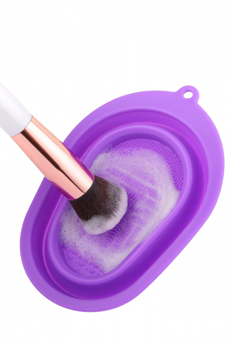 Dispozitiv manual de curatare pensule de machiaj BrushCleaner Basin Doty®, din silicon, cu 4 tipuri de striatii, tip cadita, portabil, pliabil, 15x10, mov [3]