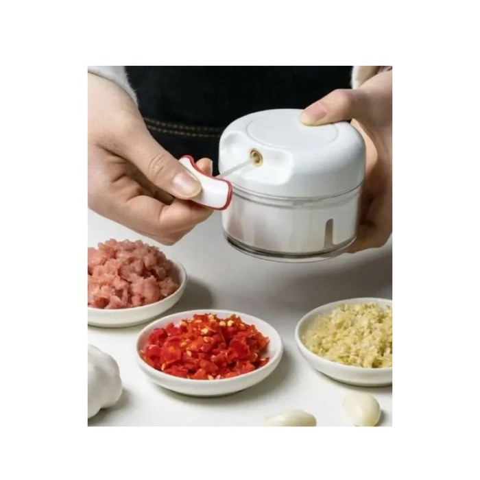 Mini tocator manual Chopped&Eat, pentru fructe si legume, design minimalist, 170 ml, 9x7 cm, alb, Doty®️ [3]