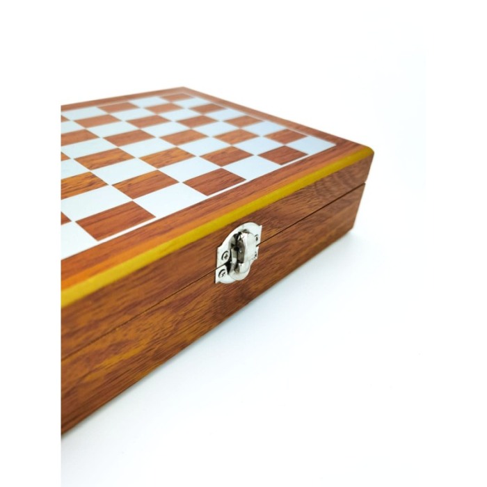 Set cutie eleganta cadou, joc de sah complet,plosca de 200 ml din inox si piele ecologica maro cu 2 pahare pentru tarie,briceag [3]