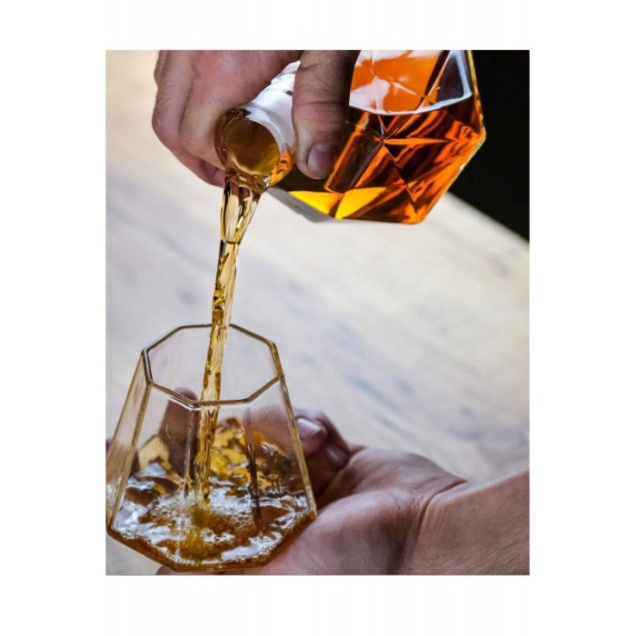 Set decantor deluxe DIamond cu stativ de lemn , 2 pahare, cleste si 9 whisky stone [4]