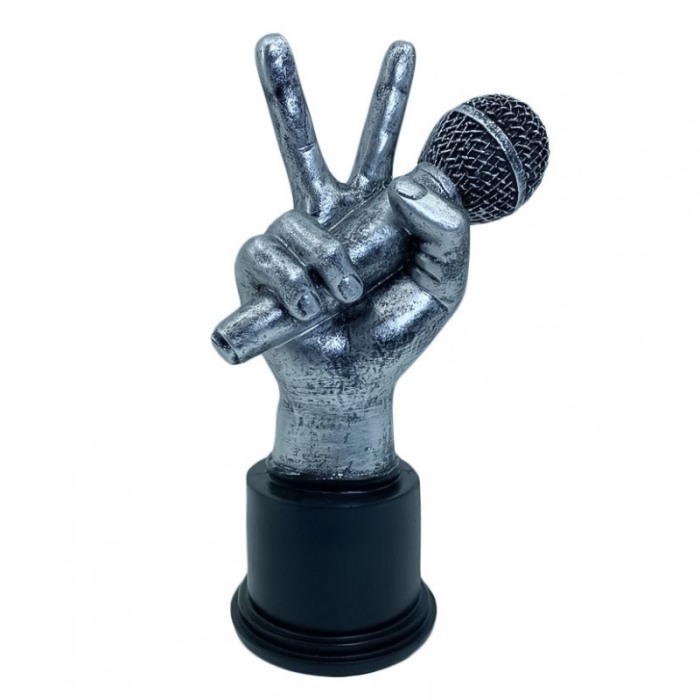 Statueta decorativa Mic Trophy, lucrata manual, accente argintii, design elegant, 36 cm [4]