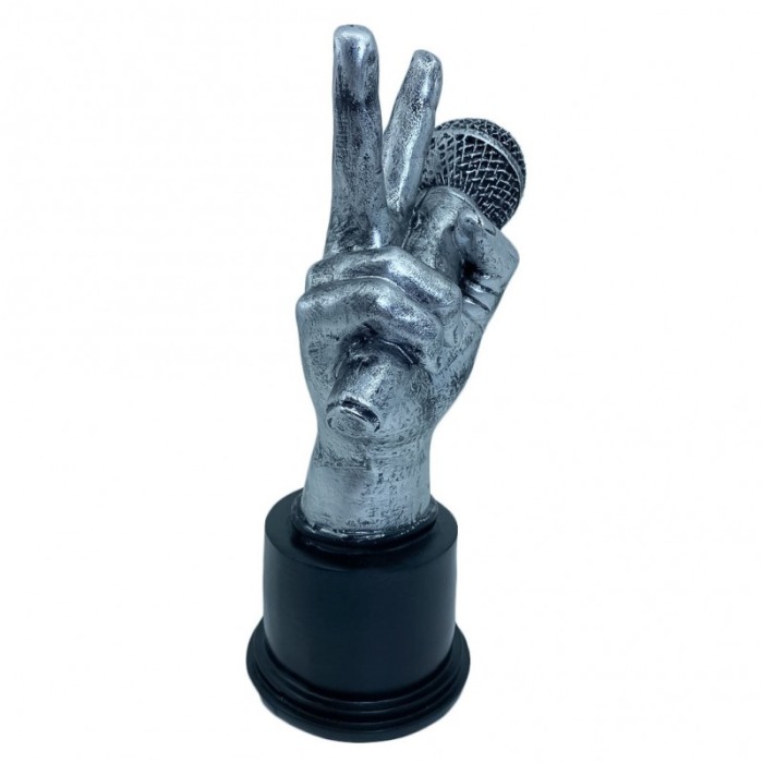 Statueta decorativa Mic Trophy, lucrata manual, accente argintii, design elegant, 36 cm [2]
