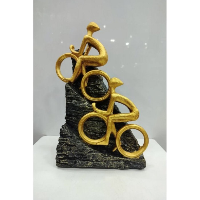Statueta GoldConquest Doty®, munte cucerit de biciclisti, din rasina, cadou cu mesaj motivational, 31x18x12 cm [8]