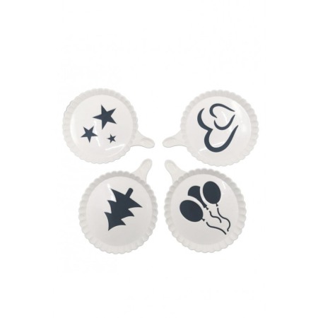 USTENSILE & ARTICOLE BUCATARIE - Set 4 forme de ornat cafea sau prajituri Arts III , din plastic, reutilizabile, usor de folosit si curatat, alb, 9 cm, Doty