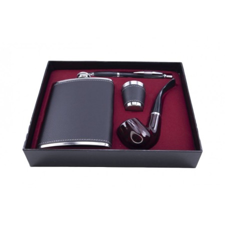 CADOURI SI SETURI - Set cadou plosca metalica cu mini pahar,pipa si pix,inox,250 ml, setul este imbracat in piele ecologica de culoare neagra,doty