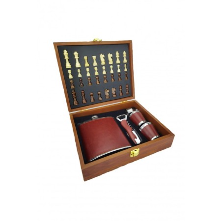 CADOURI SI SETURI - Set cutie eleganta cadou, joc de sah complet, plosca de 250 ml din inox si piele ecologica rosie cu 2 pahare pentru tarie,bricea