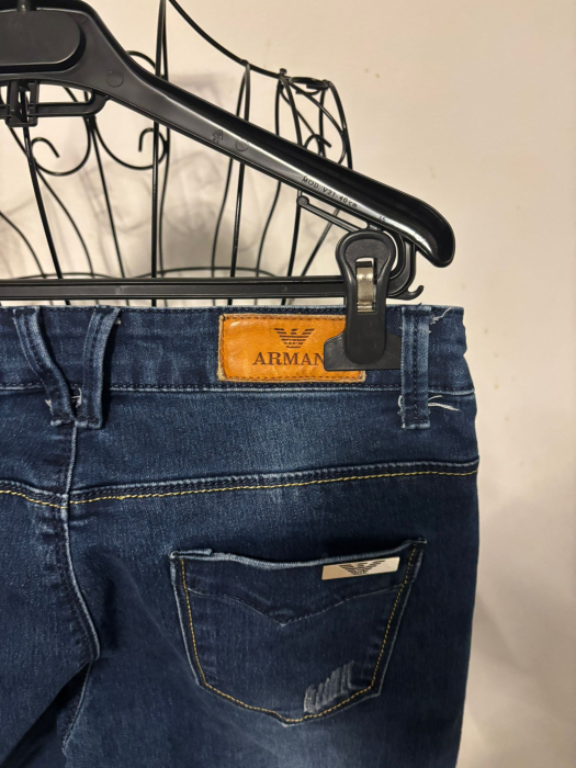 Blugi Armani Jeans marimea 30 [2]