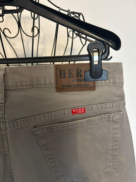 Blugi Hero marimea 36 [3]