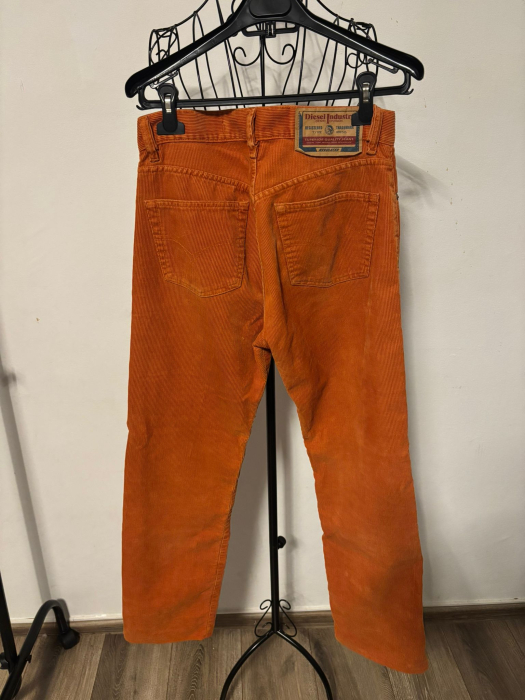 Pantaloni Diesel marimea 28 [3]