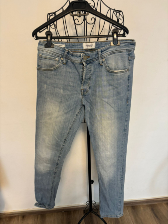 Blugi/Pantaloni - Blugi Jack&Jones marimea 33