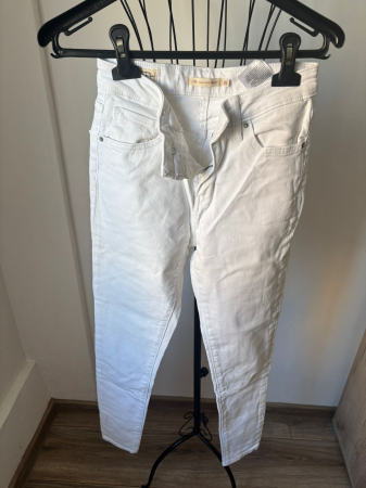 Blugi Levis Strauss&co marimea W25 L30 [1]