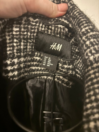 Palton marimea 48 H&M [1]