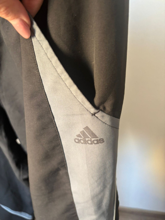 Blugi/Pantaloni - Pantaloni sport Adidas marimea L