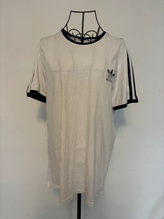 Tricouri/Camasi - Tricou Adidas marimea M