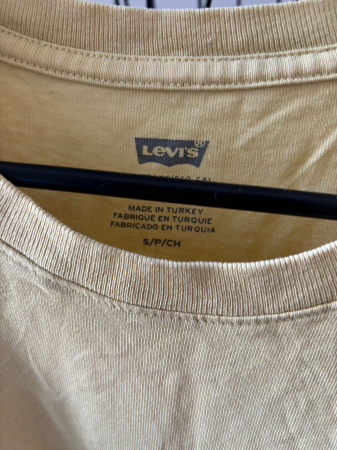 Tricou Levis marimea S [1]