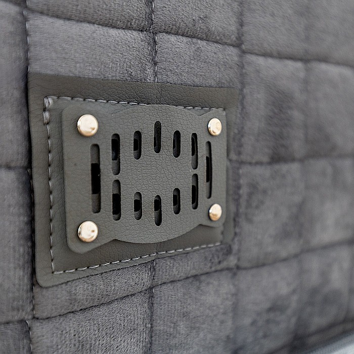 Set Saltea ortopedica, cu arcuri, Roza Super Lux Ortopedic 180x200x25cm, fermitate mediu spre tare, plasa de arcuri Bonell, fara vara-iarna, banda de aerisire spaceair, greutate maxima sustinuta 100 kg/utilizator, Salt Confort, 2 perne matlasate 50x70cm [5]