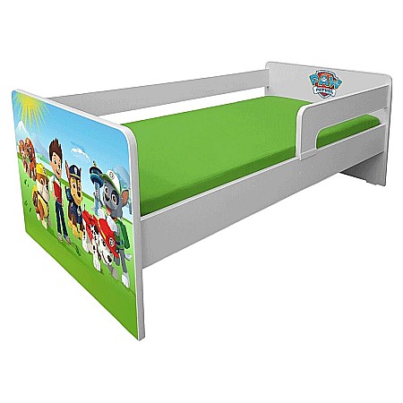 Produse - Pat pentru copii Dogs Green, cu protectii laterale detasabile reversibile, Pal melaminat, margini rotunjite, 2-6 ani, 134x66x55 cm, alb/verde