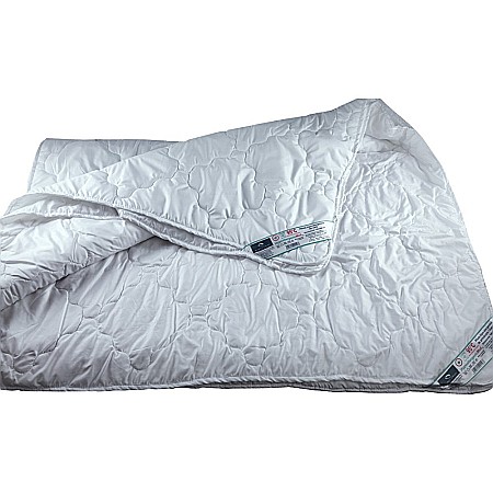 Produse - Pilota 4 anotimpuri, matlasata, 180x200 cm, umplutura bilute siliconizate,  densitate 320 g/m², antialergenica, lavabila la 95°C, alb
