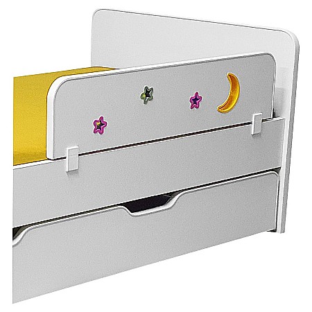 Protectie laterala pentru pat copii Sky1, detasabila, cu decupaje si ornamente, cleme prindere, Pal Melaminat, 70x18 cm, alb [3]