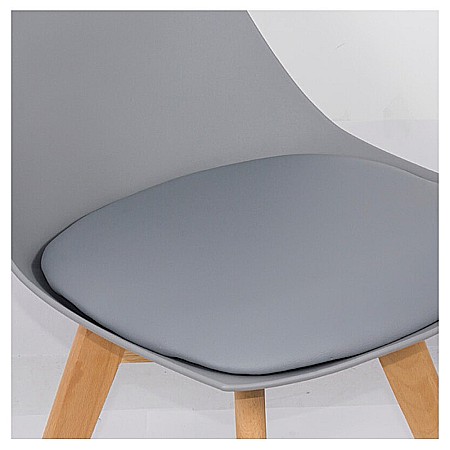 Scaun bucatarie si living BUC 245, polipropilena, sezut piele ecologica, picioare lemn, 110 kg [2]