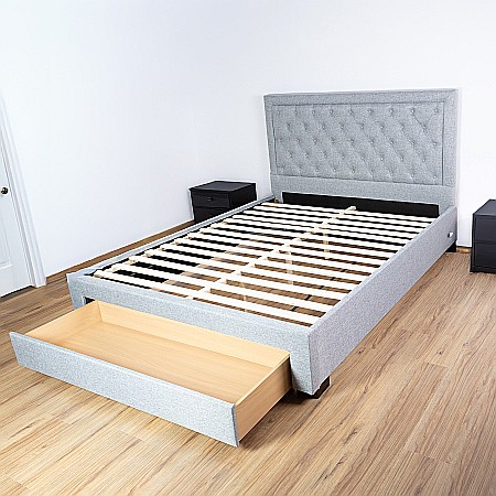 Set pat matrimonial cu sertar Austin, elemente lemn masiv, tapitat cu stofa, cu somiera, gri si saltea ortopedica Optima Silver, arcuri, margine antilasare, sistem de aerisire,160x200 cm [2]