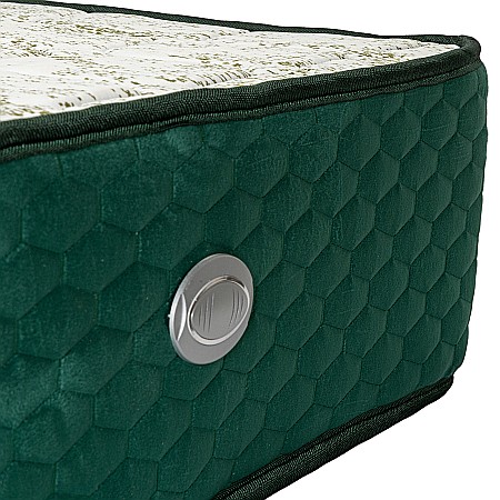 Set Saltea ortopedica, Memory Foam Crin, 180x200x25cm, fermitate tare, cu spuma poliuretanica, memory foam 5 cm, sistem de aerisire perimetral, Salt Confort, Pachet textile Avantaj, 2 perne matlasate 50x70cm, husa hipoalergenica, pilota iarna 200x200cm [5]