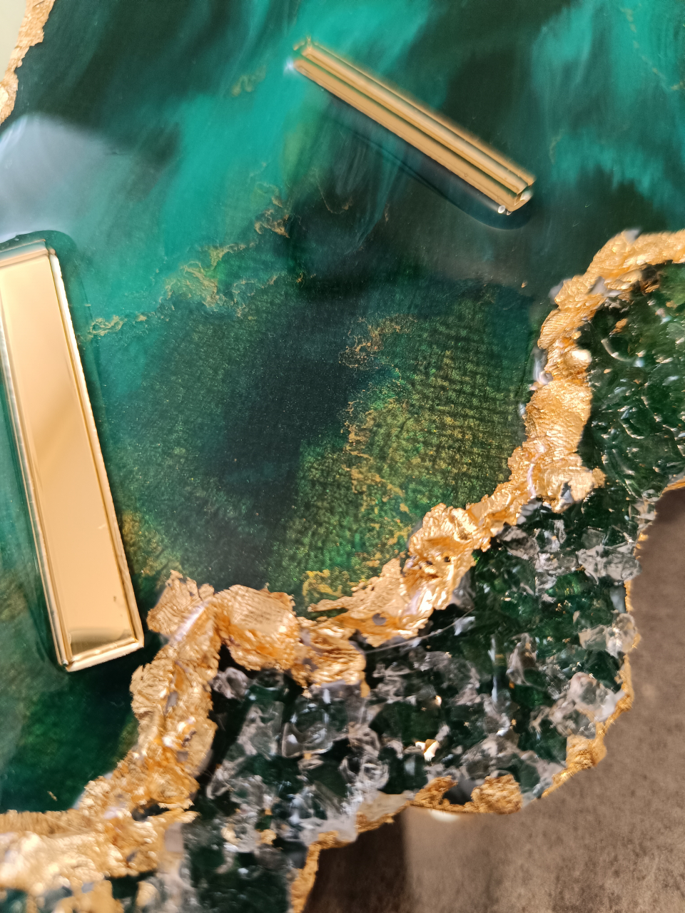 Ceas de perete handmade rasina epoxidica – Butterfly Simetric Smarald Auriu, unicat 55 cm [7]