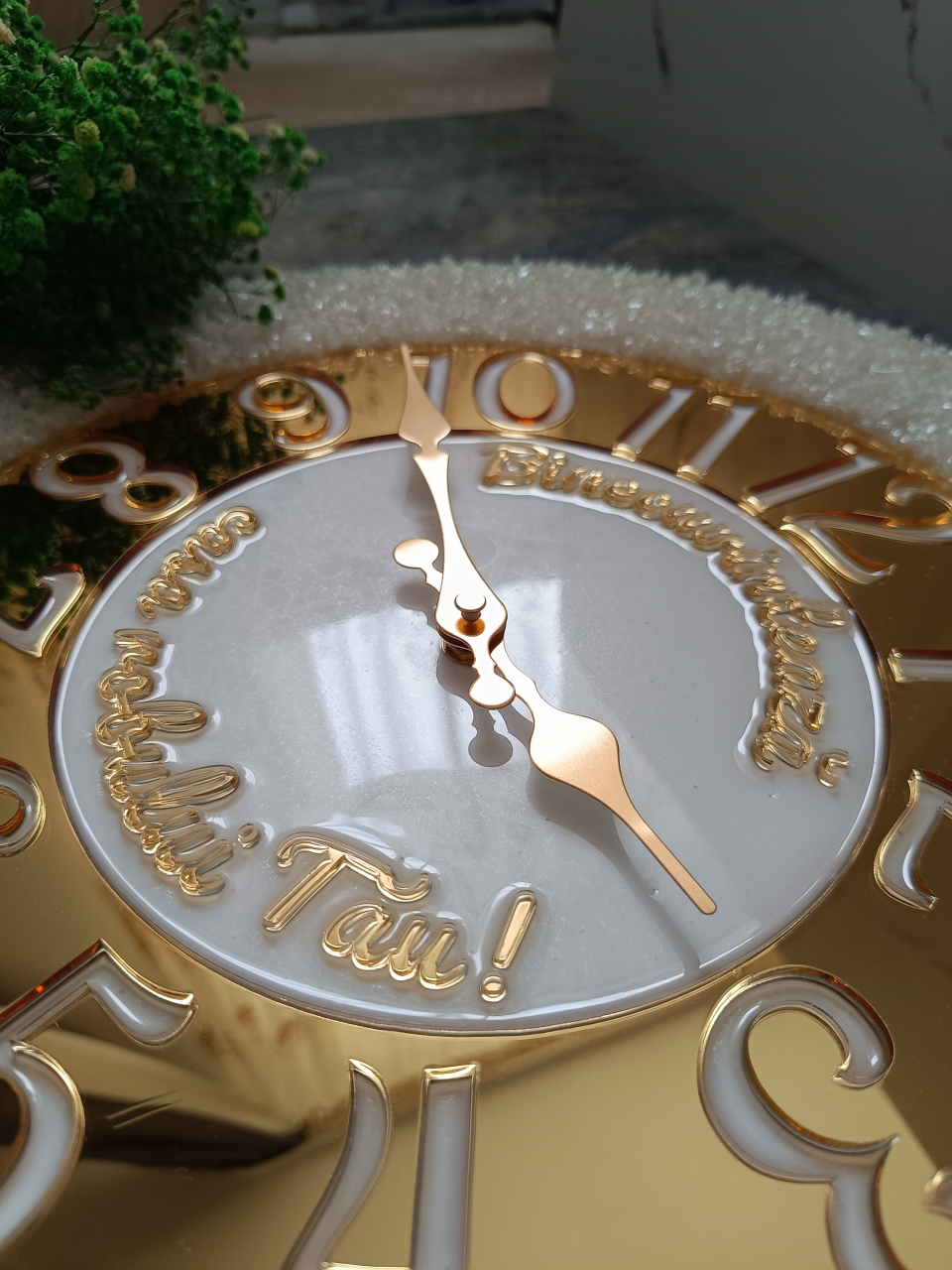 Ceas de perete handmade din rășină – Geode Monocrom Alb Diamond, unicat 40–90 cm [10]