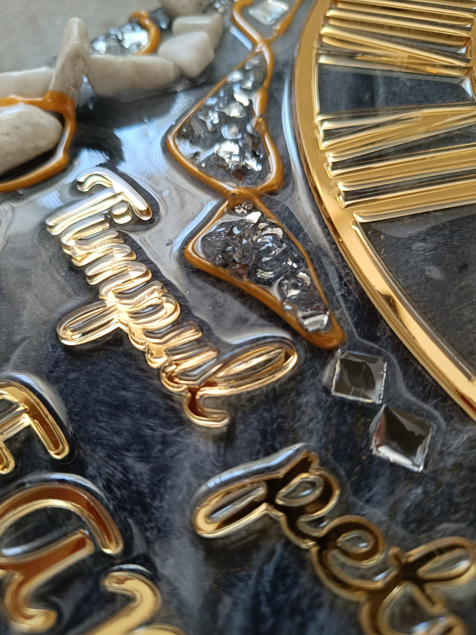 Ceas de perete handmade rasina epoxidica – Marbled Canvas Negru Auriu Stone, unicat [6]