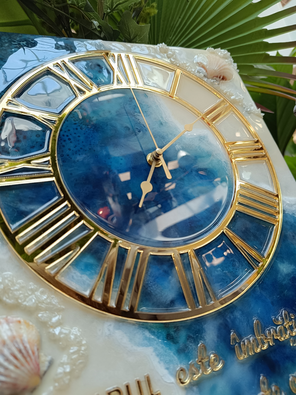 Ceas de perete handmade rășină epoxidică – Marbled Canvas Ocean Bleu Marin și Scoici, unicat 30×40 / 50×70 cm [10]