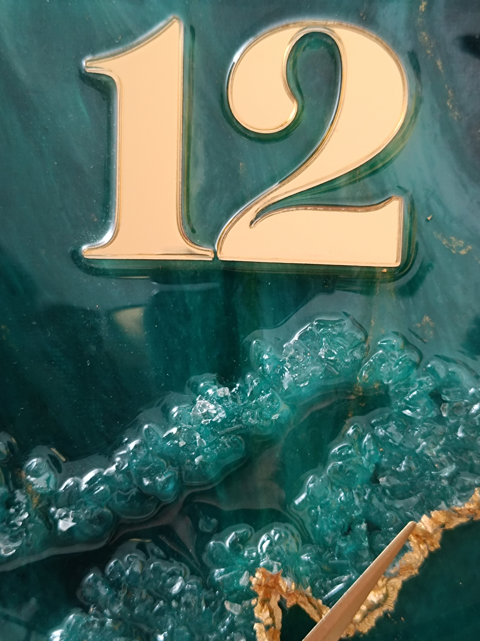 Ceas de perete handmade rășină epoxidică – Marbled Canvas Verde Smarald Auriu, unicat 30×40 / 50×70 cm [3]