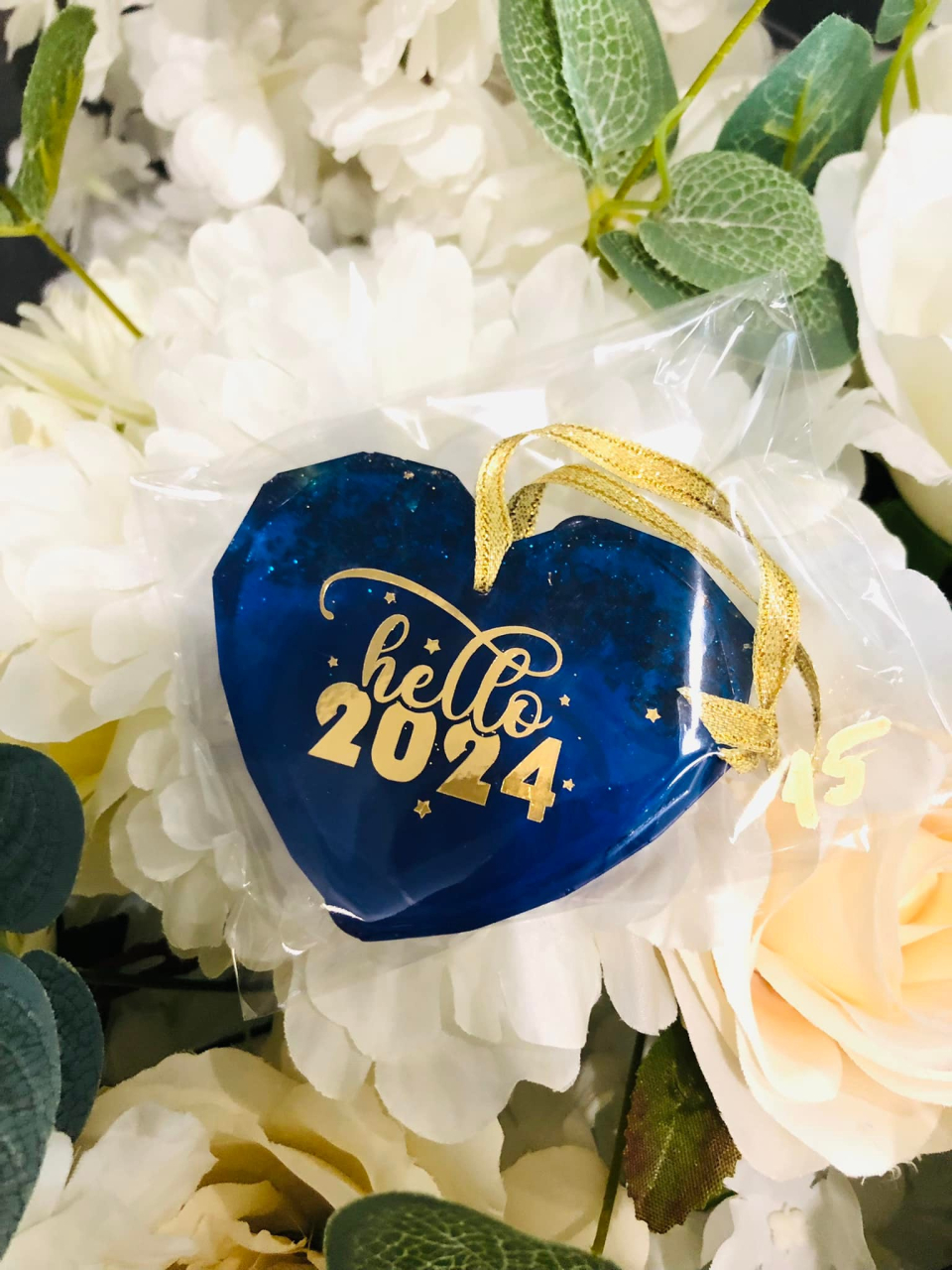 marturii-candy-din-rasina-cadou-personalizat-nunta-botez-7cm [6]