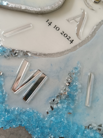 Ceas de perete handmade rasina epoxidica – Butterfly Simetric Bleu Ciel Diamond, unicat 55 cm [4]