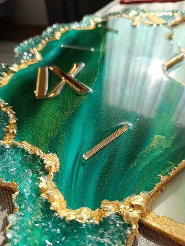 Ceas de perete handmade rasina epoxidica – Butterfly Simetric Smarald Auriu, unicat 55 cm [8]