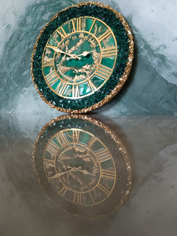 Ceas de perete handmade rasina epoxidica – Geode Marmorat Auriu Smarald, unicat 40–90 cm [10]