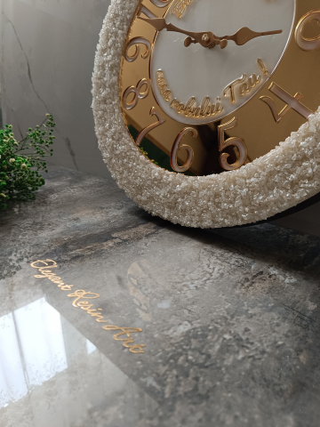 Ceas de perete handmade din rășină – Geode Monocrom Alb Diamond, unicat 40–90 cm [5]