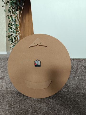 Ceas de perete handmade din rășină – Geode Monocrom Verde Smarald Auriu, unicat 40–90 cm [9]