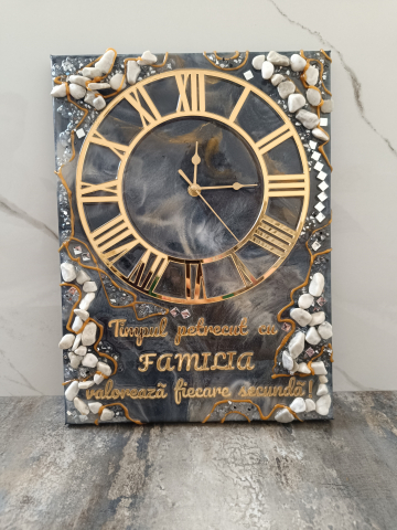 Marbled Canvas - Ceas de perete handmade rasina epoxidica – Marbled Canvas Negru Auriu Stone, unicat