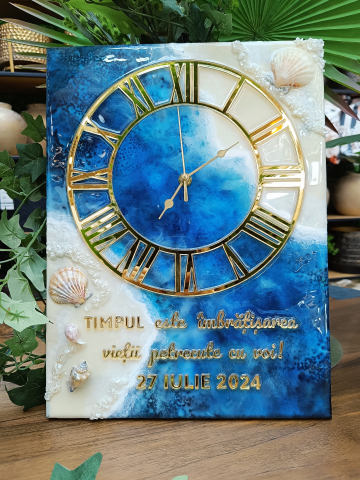 Marbled Canvas - Ceas de perete handmade rășină epoxidică – Marbled Canvas Ocean Bleu Marin și Scoici, unicat 30×40 / 50×70 cm
