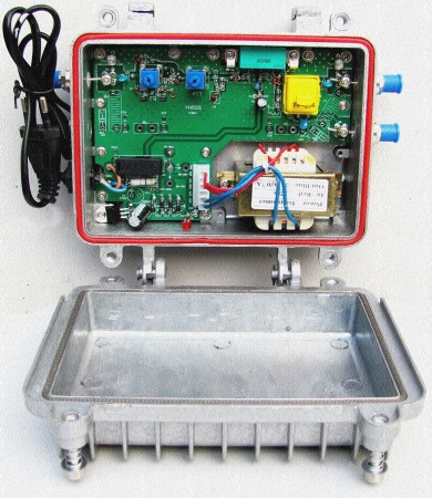 Amplificatoare - Amplificator CATV cu Alimentare la 220V