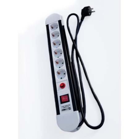 Iluminat si Electrice - Prelungitor cu protectie la supratensiune Datamaxx 6 prize, IP20, 3x1.5 mmp, 3680W, 1,5 metri lungime, cu intrerupator, alb/negru