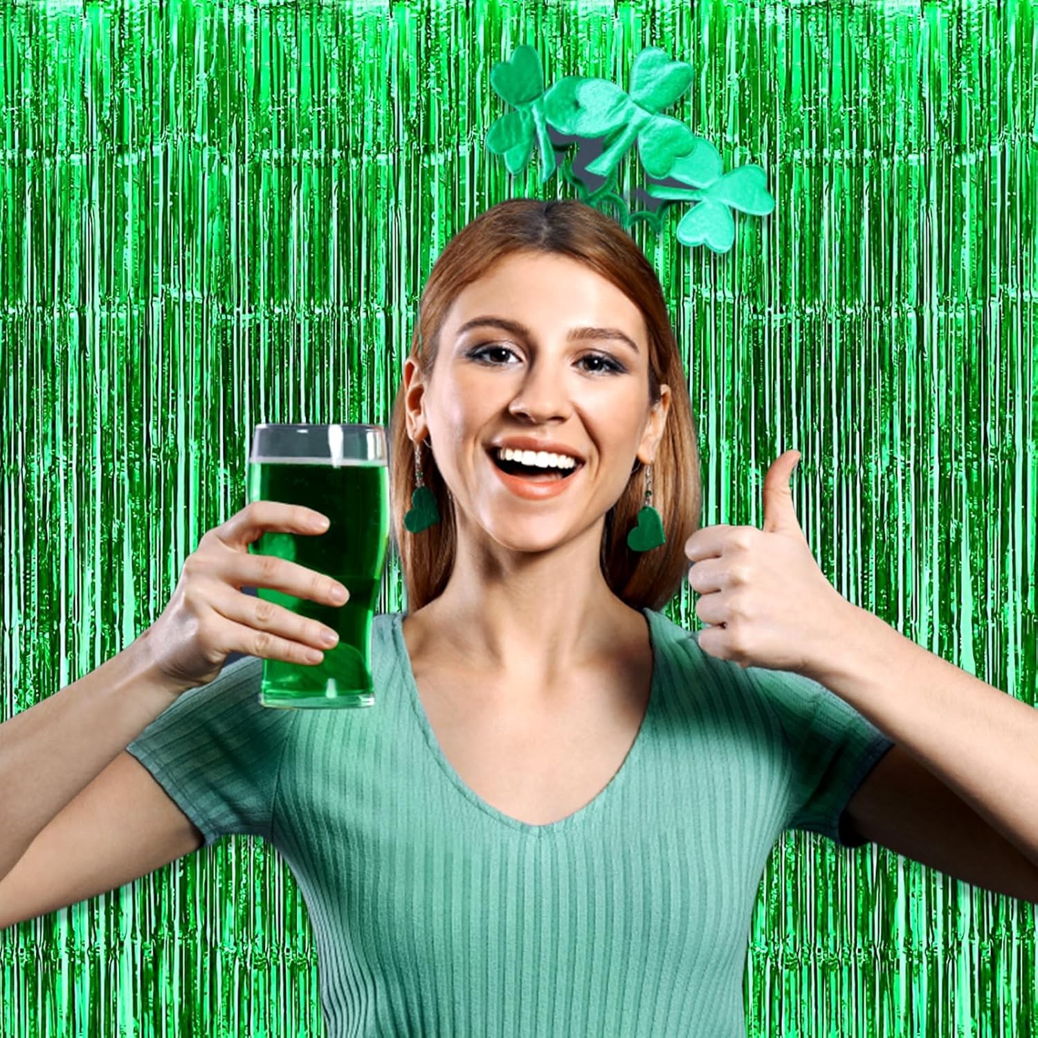 Perdea Franjurata, Model Decor Petrecere, pentru Fundal de Poze, Amenajare Colorata a Petrecerii, Dimensiune 100x200 cm, Verde [2]